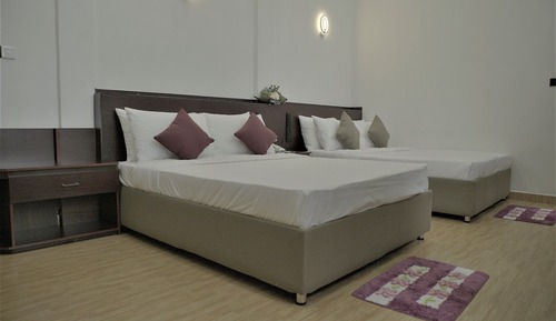 Family Studio with Jacuzzi