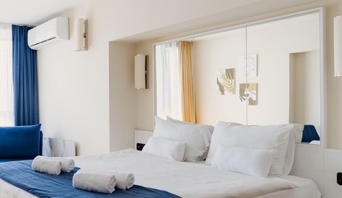 Signature Room