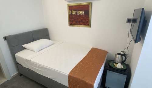 Basic Single Room