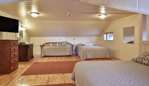 Chalet, 6 Bedrooms (Big Boulder)