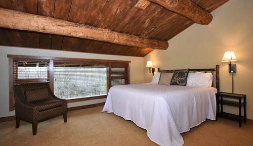 Chalet, 2 Bedrooms (Cedar)