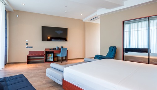 Premier King Room