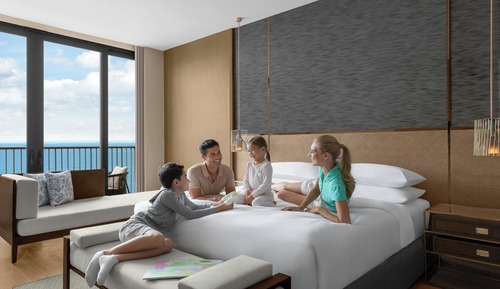 Executive Suite, 1 King Bed, Balcony, Ocean View