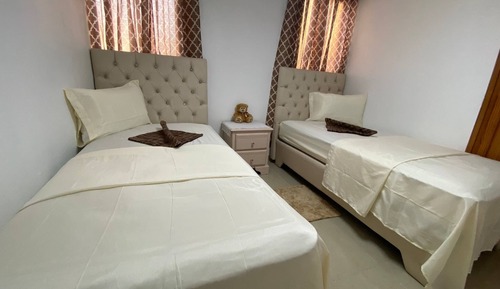 Apartment, 3 Bedrooms, Smoking, Patio