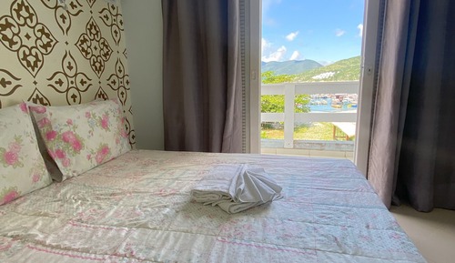 Luxury Twin Room