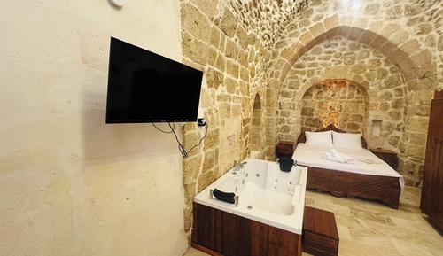 Elite Room