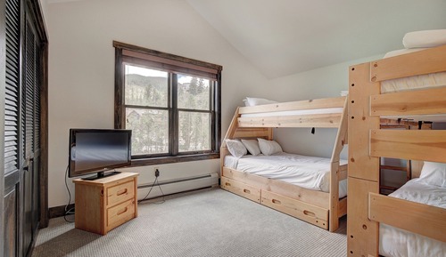 Townhome, 4 Bedrooms