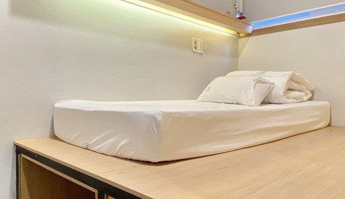 306 (Woman Only Private Room)