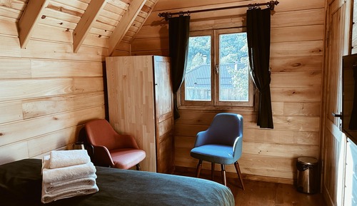 Basic Chalet