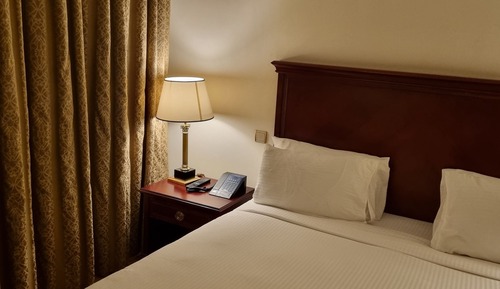Deluxe Room, 1 King Bed
