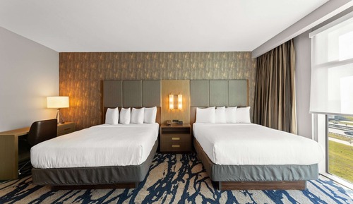 Suite, 2 Queen Beds