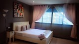 Deluxe Room - City View