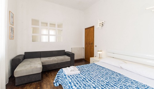 Traditional Room, 1 Queen Bed with Sofa bed, Air conditioning, Partial Sea View