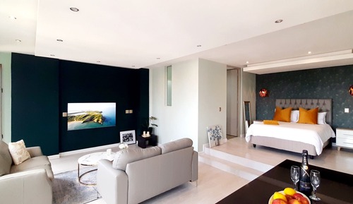 Luxury Studio