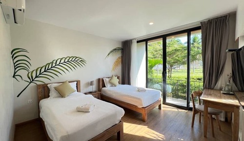 Basic Twin Room