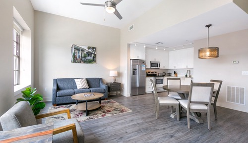 Luxury Condo, 1 Bedroom