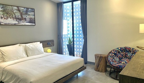 Deluxe Room, City View