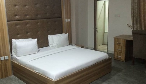 Royal Suite