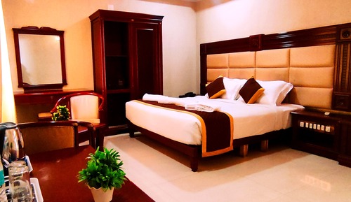 Signature Room