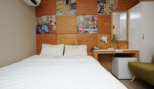 Room, 2 Bedrooms, City View (Adjoining Rooms)