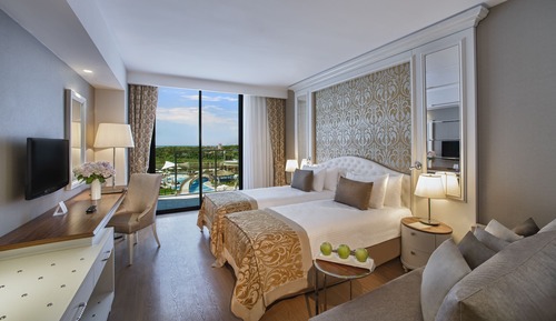 Standard Room (2 Adults and 2 Children)