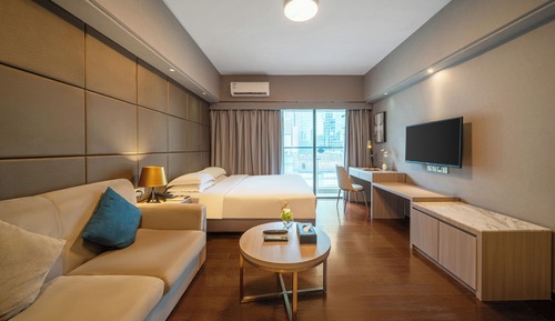 Deluxe Room, 1 Queen Bed