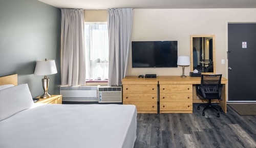 Suite, Multiple Beds, Accessible, Non Smoking