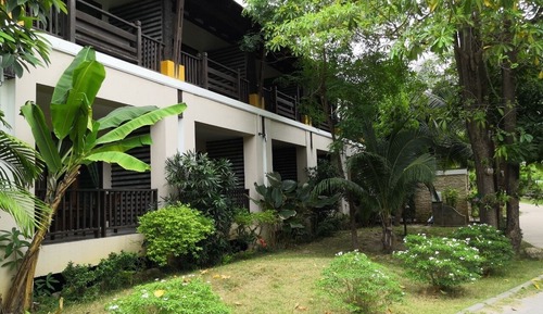 Deluxe Room with Garden View