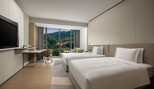 Standard Room, 2 Twin Beds, Mountain View