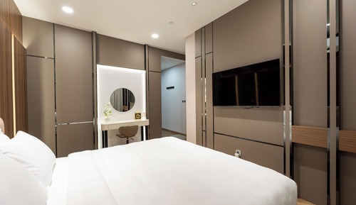 Premier Apartment