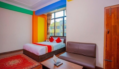 Economy Room
