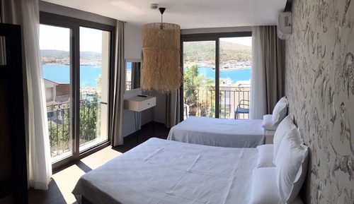 Superior Room, Balcony, Sea View