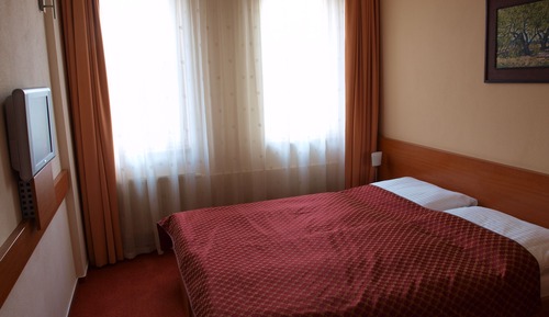 Basic Double or Twin Room