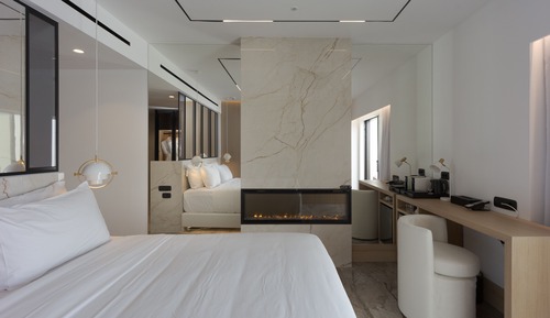Junior Suite with Plunge Pool