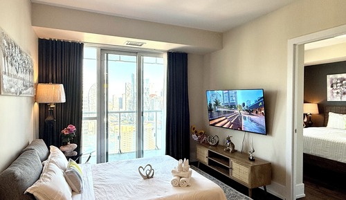 Grand Apartment, Multiple Beds