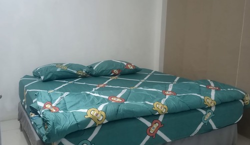 Double Room, 1 Queen Bed
