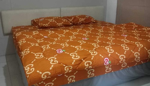 Double Room, 1 Queen Bed