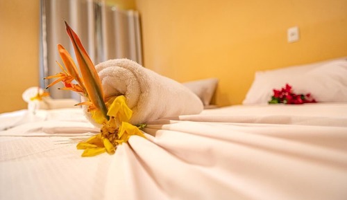 Honeymoon Room