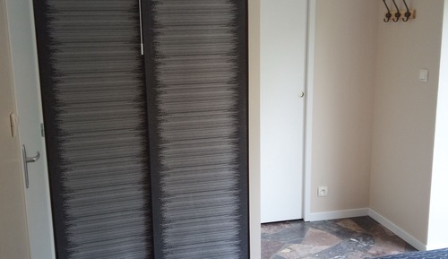 Basic Apartment, Multiple Beds