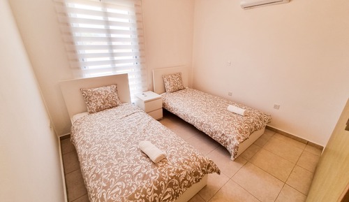 Comfort Apartment, 2 Bedrooms, Pool View