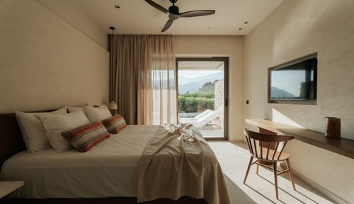 Superior Double Room, Pool View