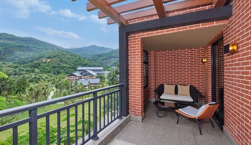 Deluxe Room, 2 Double Beds, Garden View