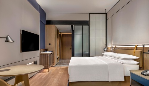 Classic King Bed Room