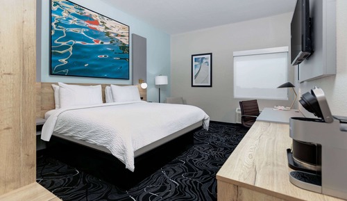 Room, 1 King Bed, Non Smoking