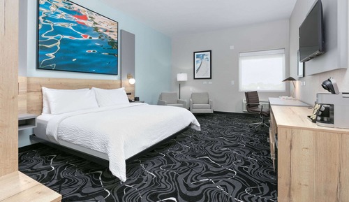 Room, 1 King Bed, Accessible, Non Smoking (Mobility, Roll-In Shower)