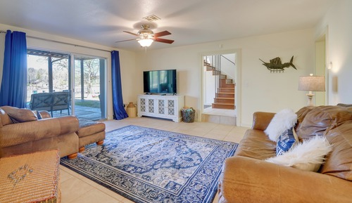 House (5 Bedrooms)