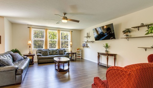 House (3 Bedrooms)