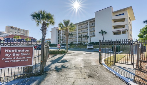 Apartment (2 Bedrooms)
