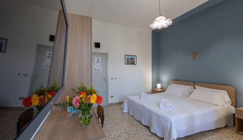 Classic Double or Twin Room, Balcony, Garden View