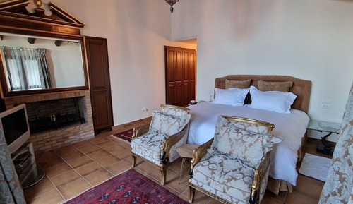 The Diva Suite